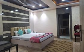 Mavenoak Dreams B&B